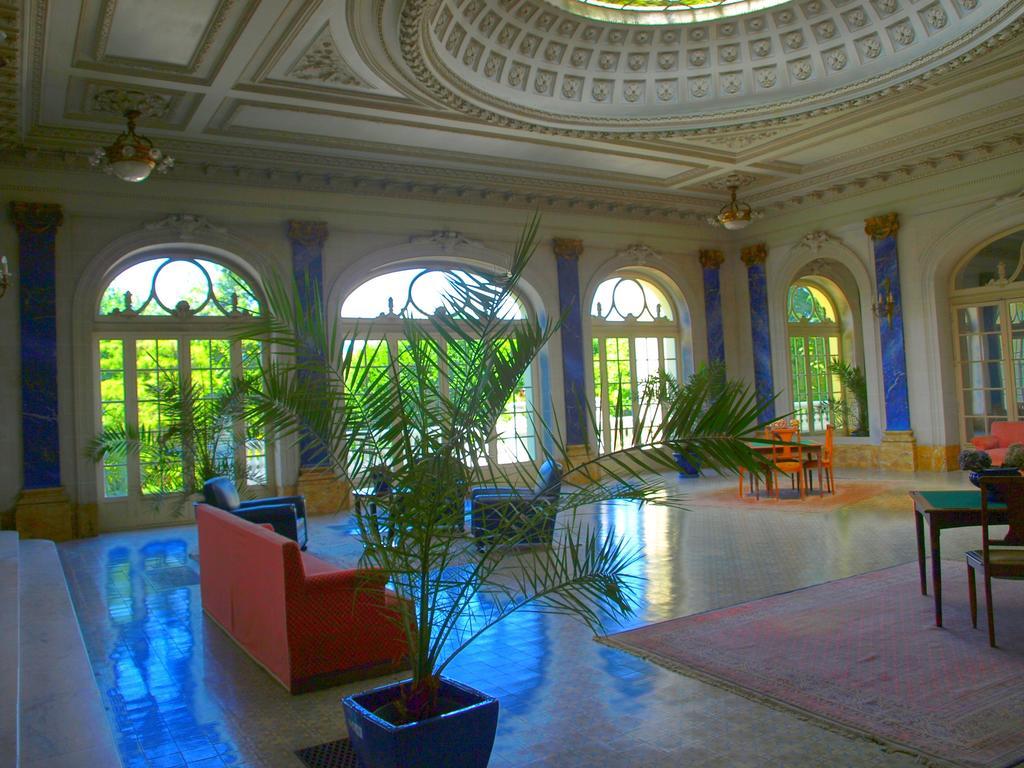 Aux Meubles Du Manoir Aparthotel Aix-les-Bains Exterior foto